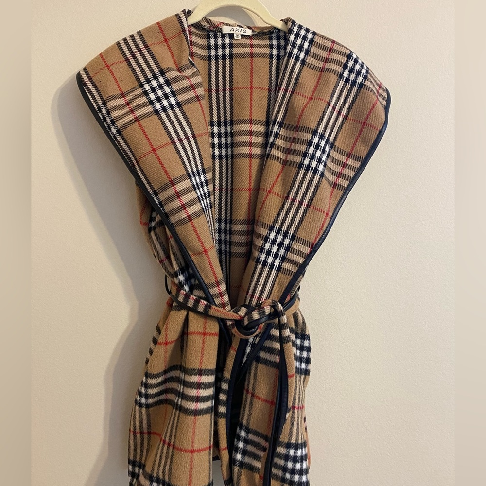 Axis Brand. Size Medium. Open Front Belted Vest Jacket